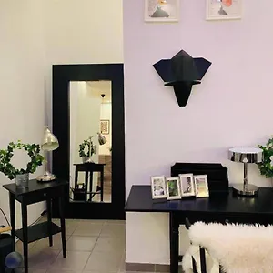 https://wira-guest-house-lubecker-112.hamburg-hotels-de.com