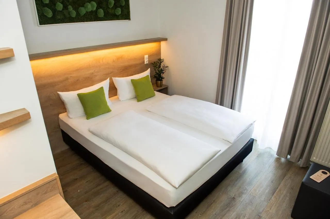 Hotel Perlach Allee By Blattl München 3*,